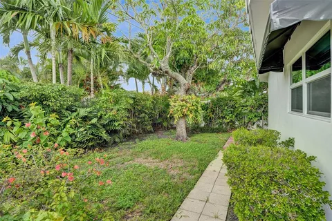 $799,000 | 2210 Northeast 61st Court, Fort Lauderdale, FL 33308