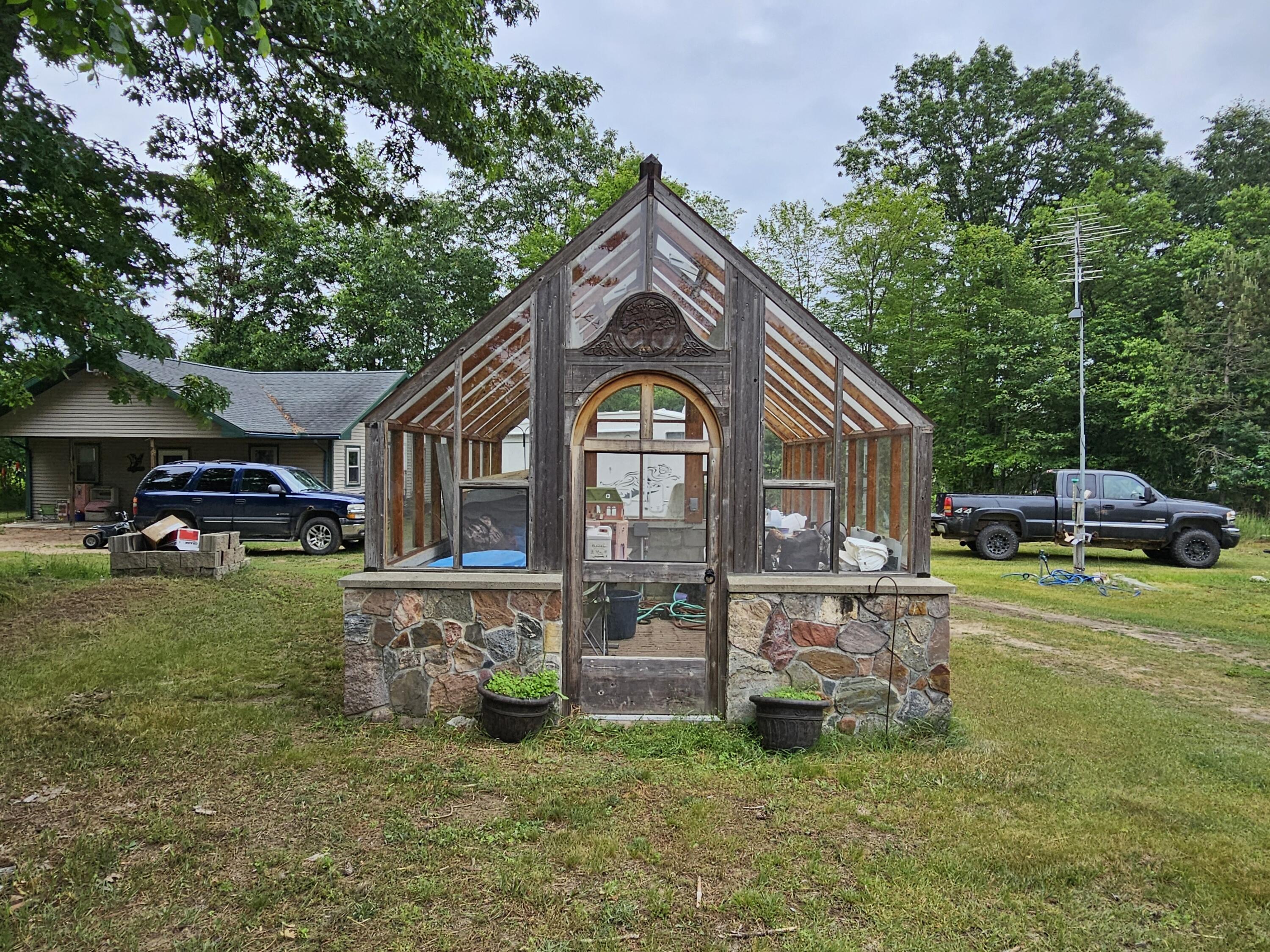 3607 West Bawkey Road Farwell, MI 48622 - Photo 20 of 61 1000010108