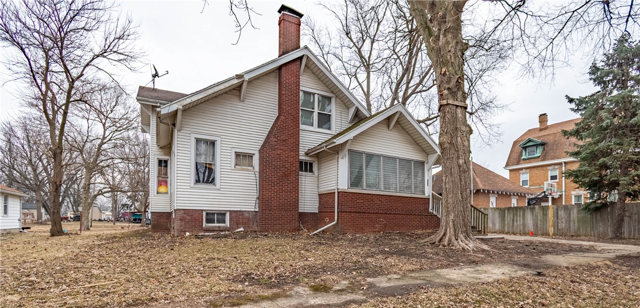 214 North Maple Street Maroa, IL 61756 - Photo 1 of 3
