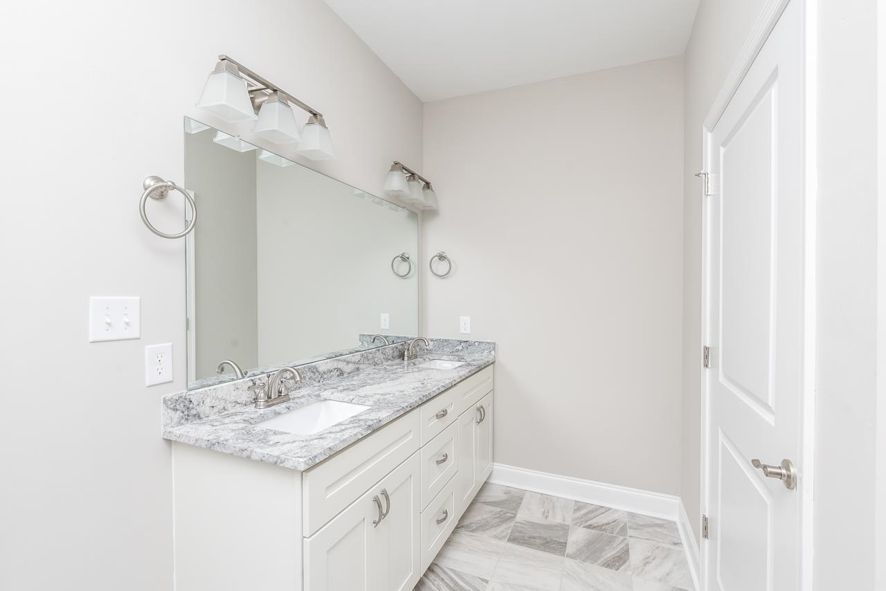 123 Overlook Road, Unit 10 Staunton, VA 24401 - Photo 13 of 20 Gallery Image 13