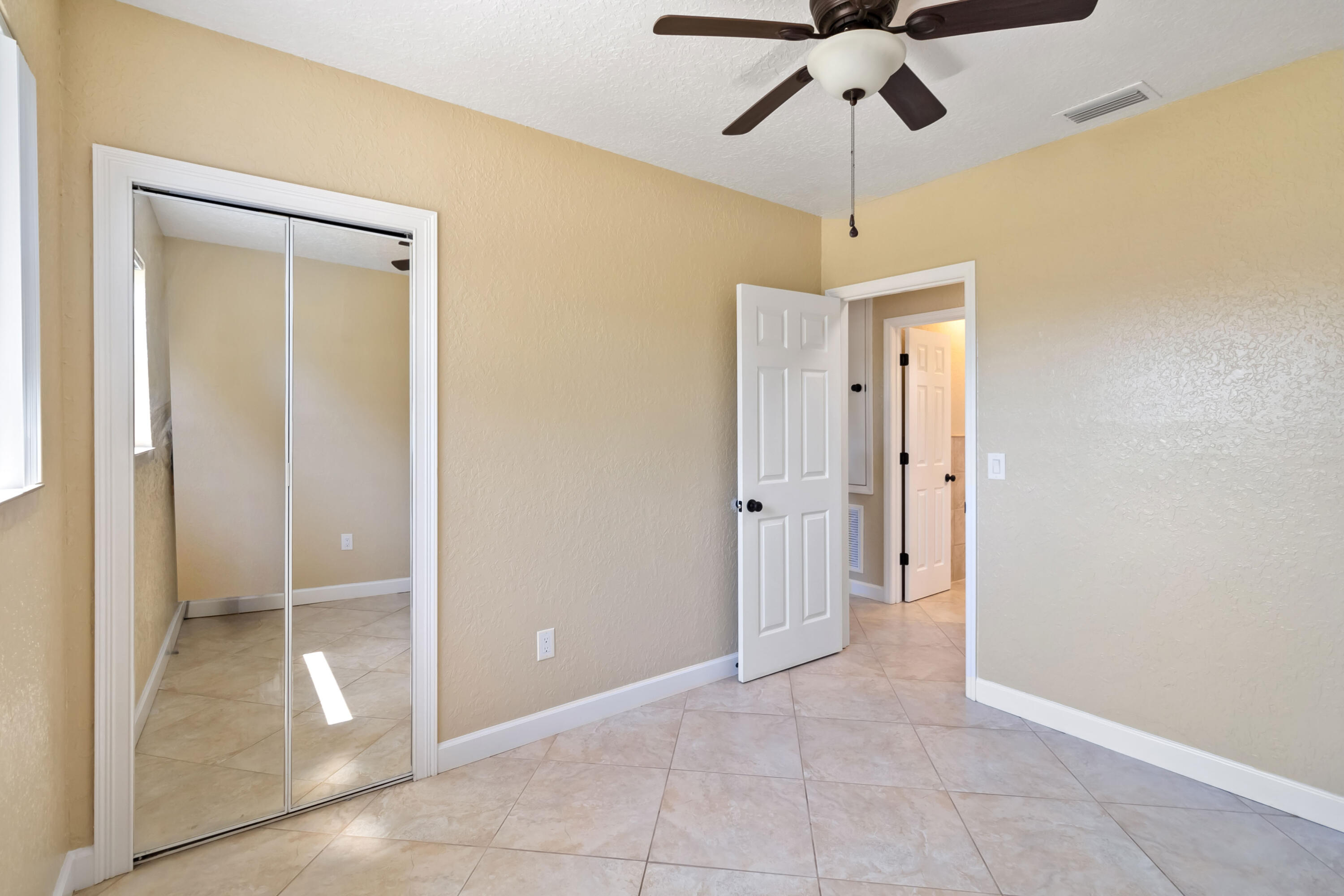 2908 Emory Street Melbourne, FL 32901 - Photo 21 of 34 019