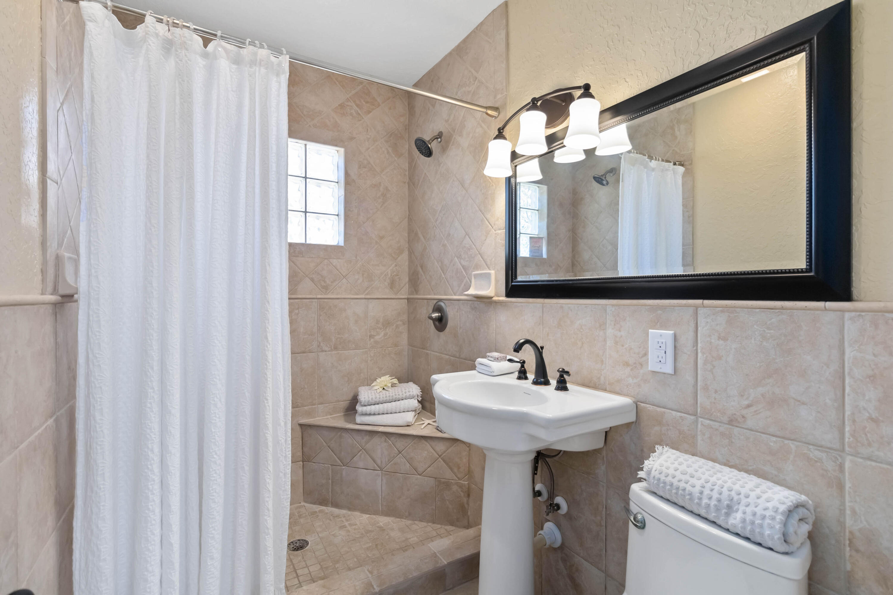 2908 Emory Street Melbourne, FL 32901 - Photo 25 of 34 027