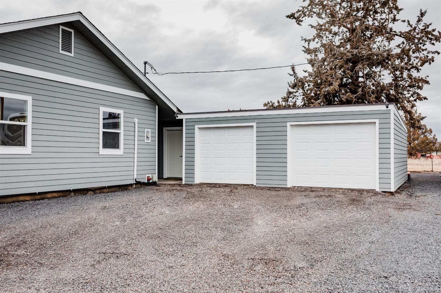 10525 Fleming Road Powell Butte, OR 97753 - Photo 3 of 21 Additional Photo
