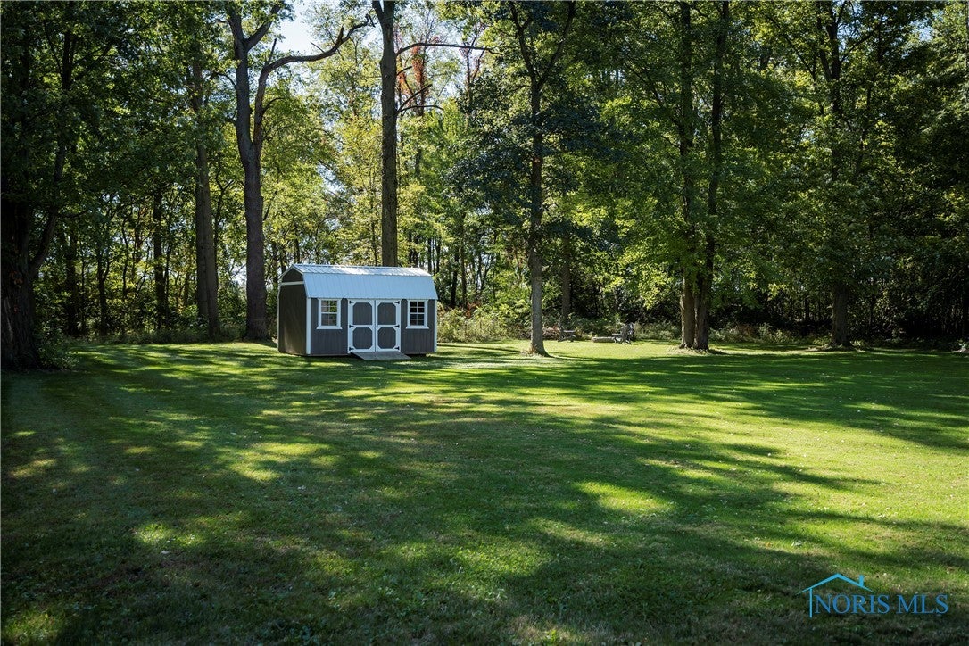 15399 Sand Ridge Road Bowling Green, OH 43402 - Photo 12 of 43 Gallery Image 12