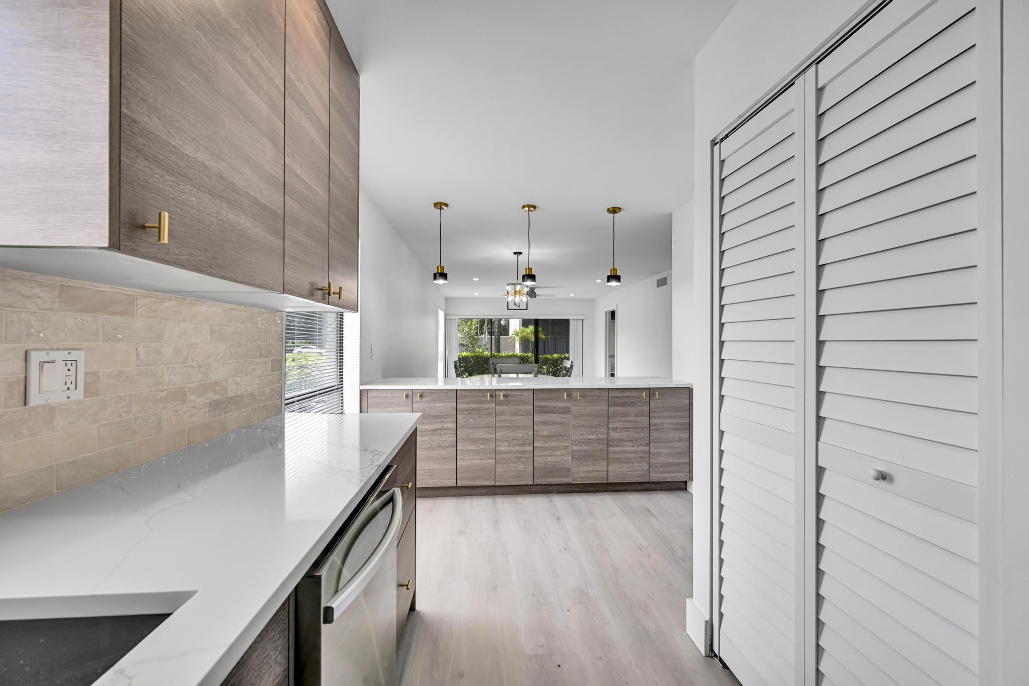 159 Northwest 70th Street, Unit 401 Boca Raton, FL 33487 - Photo 12 of 26 159 NW 70th St #401 Boca 00018