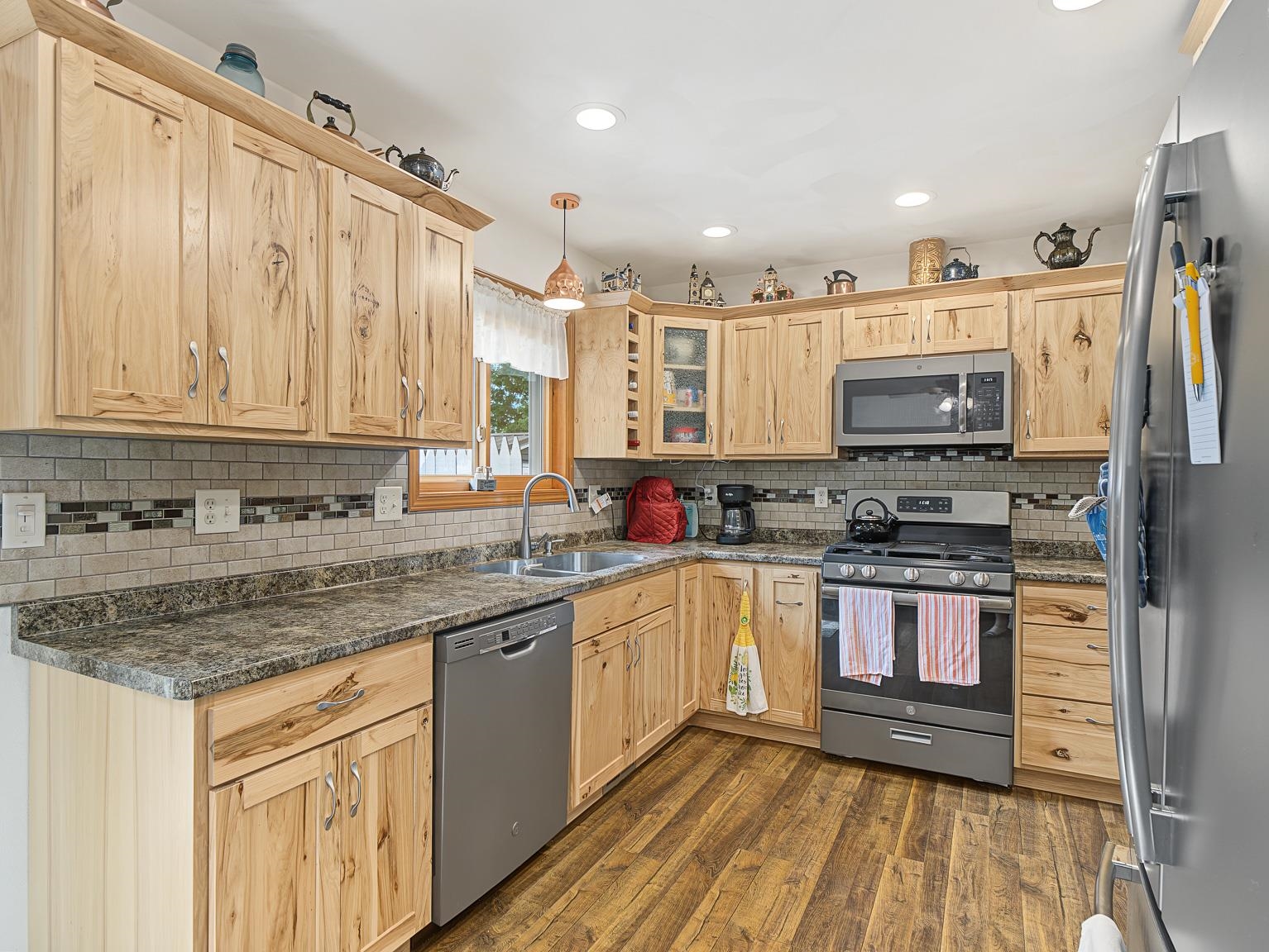 1822 1st Monroe, WI 53566 - Photo 13 of 42 Gallery Image 13