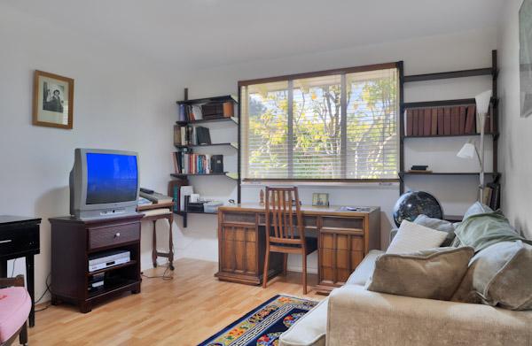 662 Willowglen Road Santa Barbara, CA 93105 - Photo 4 of 11 BEDROOM