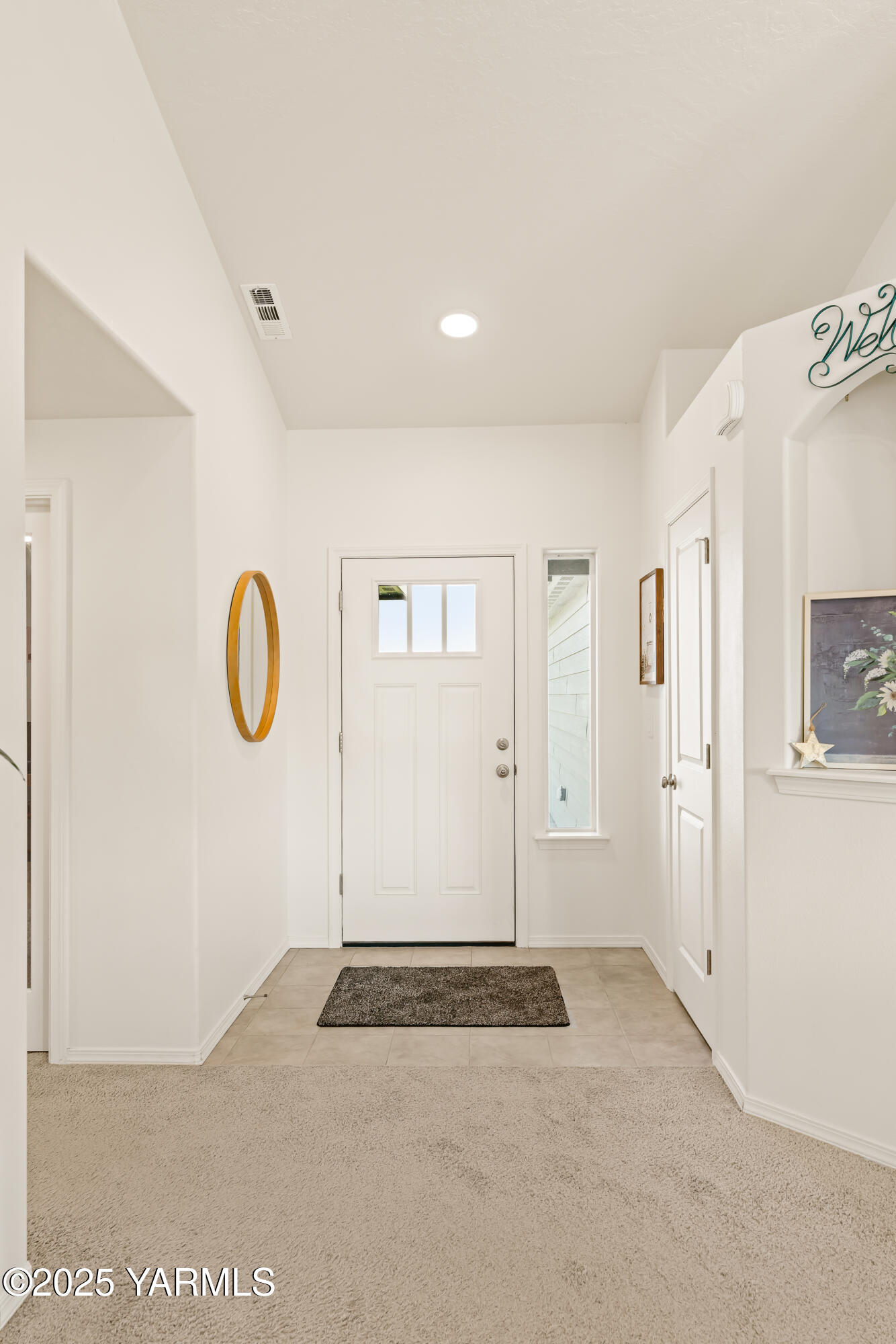 12312 Nelson Road Yakima, WA 98903 - Photo 6 of 36 a view of a room with wooden floor