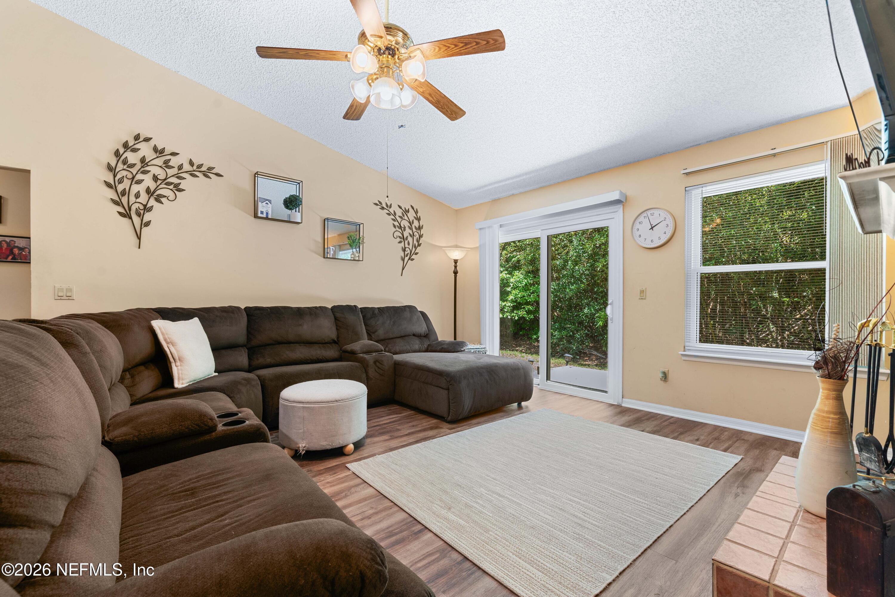 1563 Graduation Lane Middleburg, FL 32068 - Photo 6 of 27 1563 Graduation Ln-9