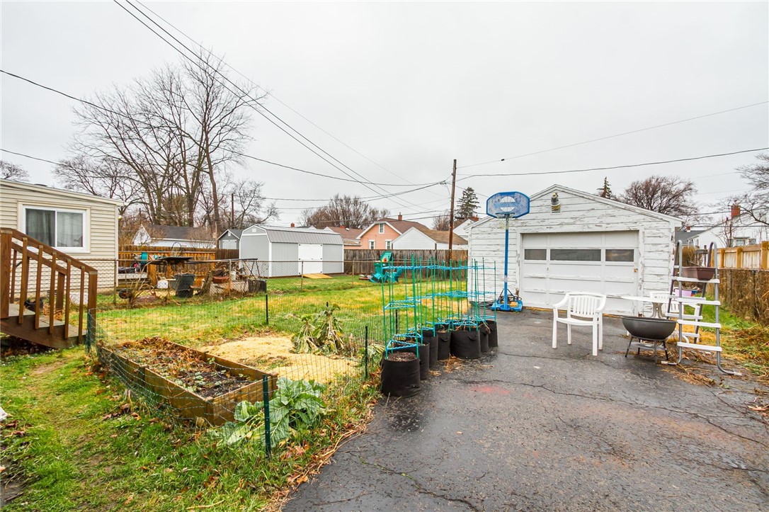 80 Eglantine Road Greece, NY 14616 - Photo 24 of 27