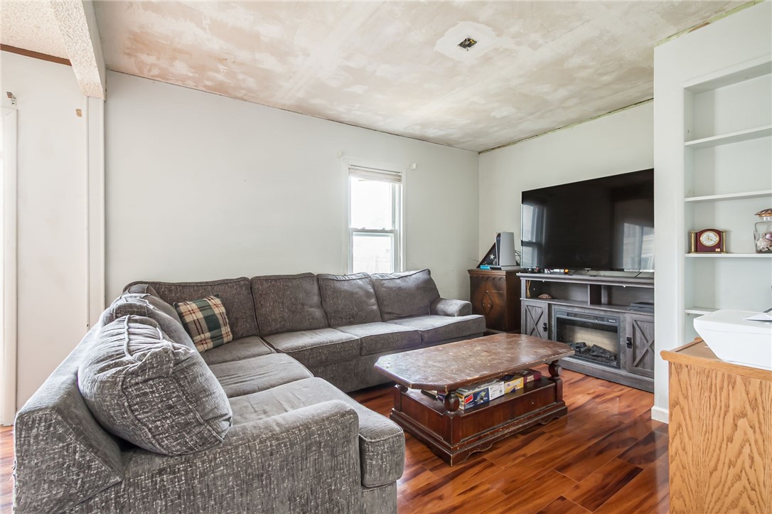 80 Eglantine Road Greece, NY 14616 - Photo 9 of 27