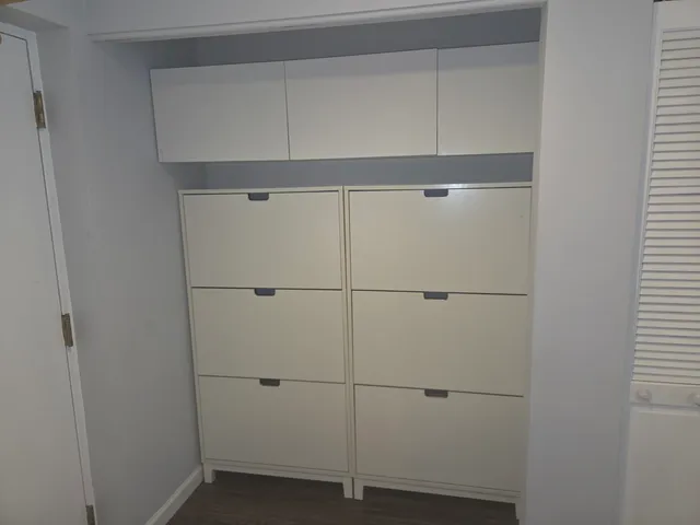 $425,000 | 210 North Addison Avenue, Unit 202, Elmhurst, IL 60126