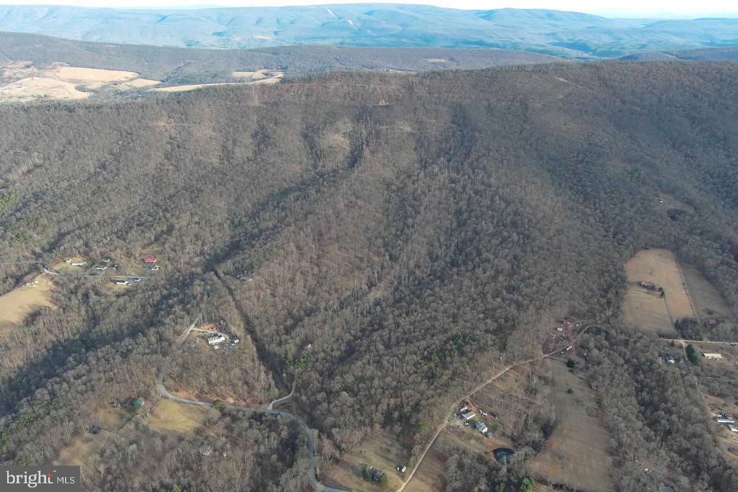 59 Back Country Road Paw Paw, WV 25434 - Photo 33 of 40