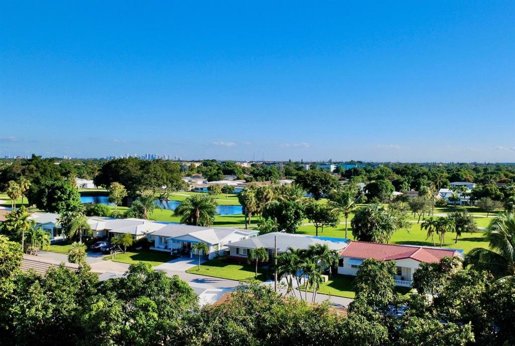 4510 Northwest 46th Street Tamarac, FL 33319 - Photo 33 of 34 a view of a city with lots of residential buildings lake and ocean view