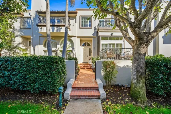 $5,500 | 19281 Meadowood Circle, Huntington Beach, CA 92648