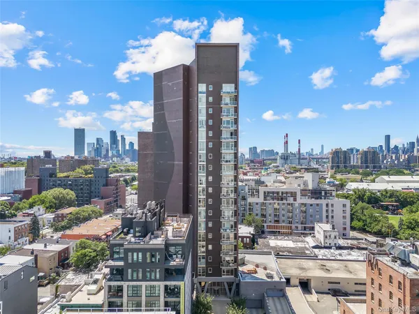 $939,000 | 11-24 31st Avenue, Unit 12A | Astoria