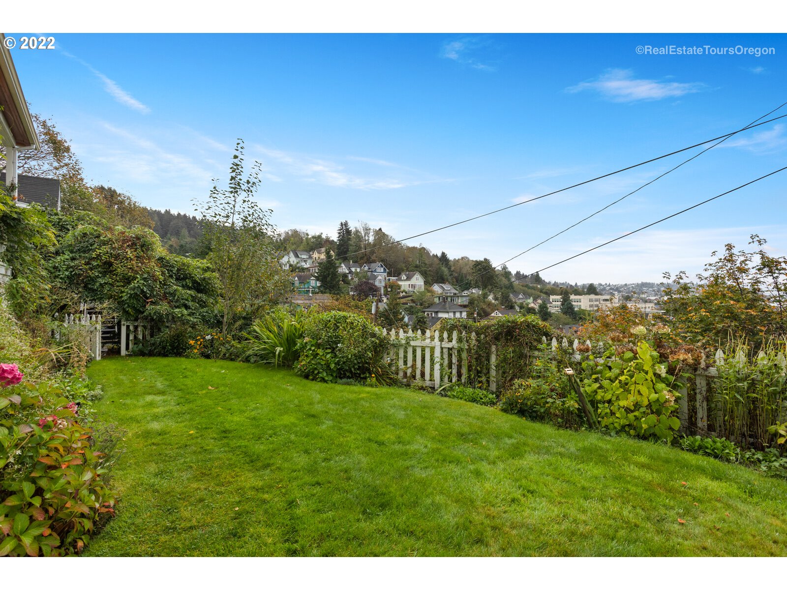 368 38th Street Astoria, OR 97103 - Photo 29 of 32
