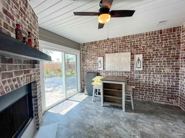 $2,500 | 5686 Dunridge Drive, Pace, FL 32571