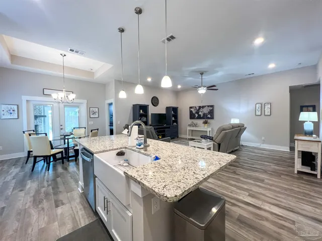 $2,500 | 5686 Dunridge Drive, Pace, FL 32571