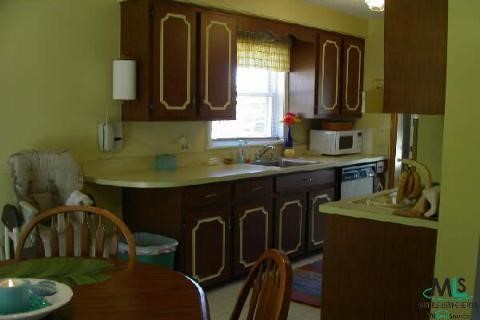 17920 Rainbow Road Fraser, MI 48026 - Photo 2 of 2 570800-1.JPG