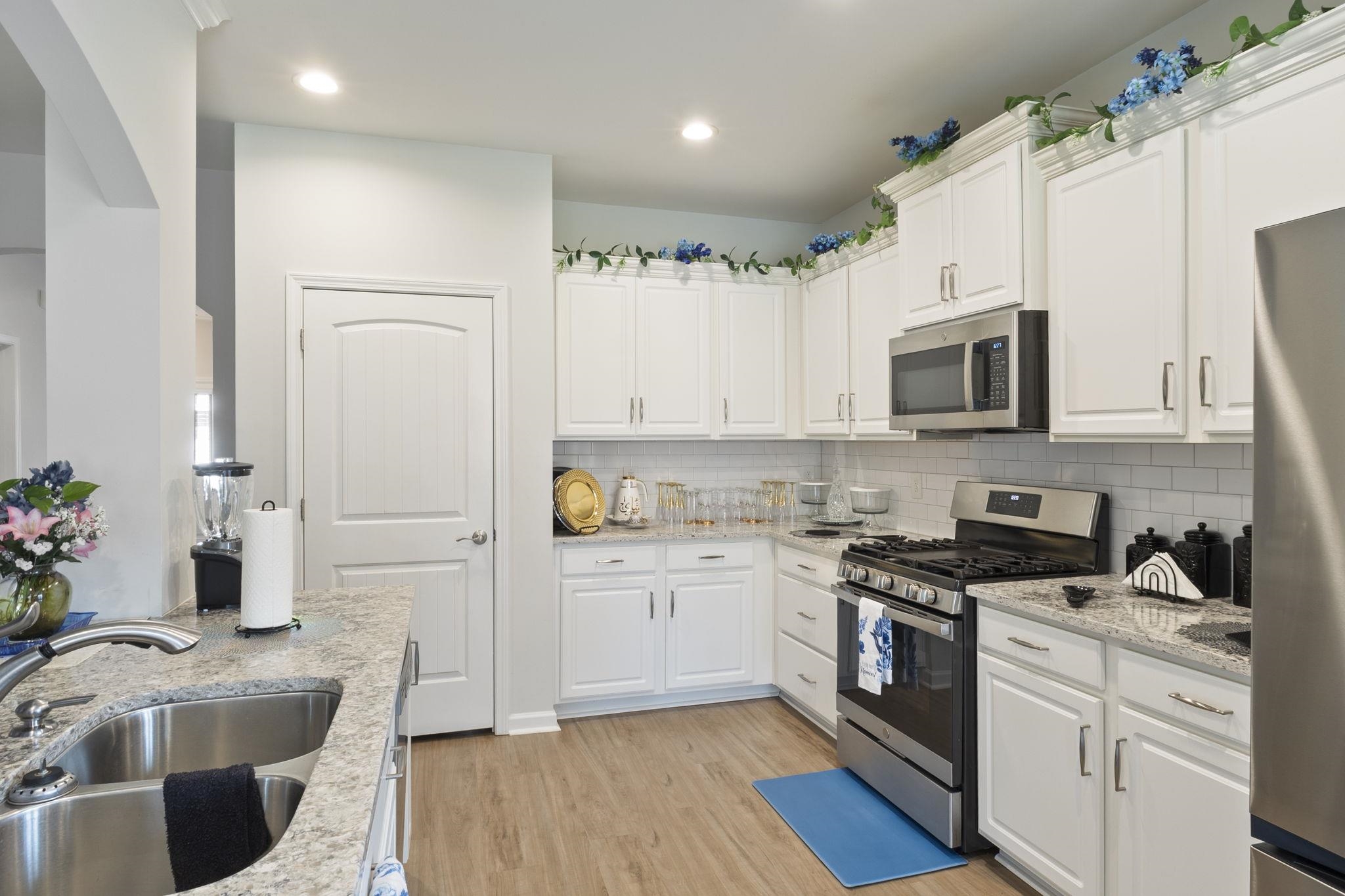 182 Crisp Cameo Court Greer, SC 29651 - Photo 8 of 22