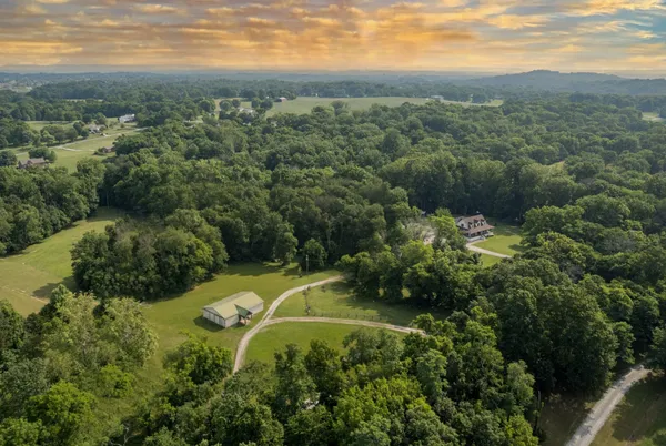$1,970,900 | 2300 Lee Road, Spring Hill, TN 37174