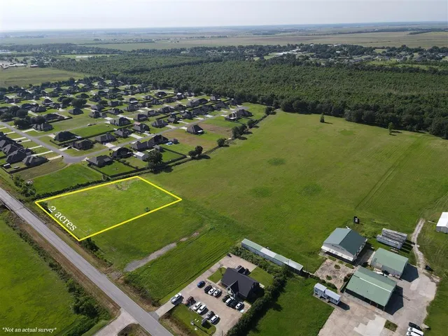 $150,000 | 0 East Miller Avenue East, Iowa, LA 70647