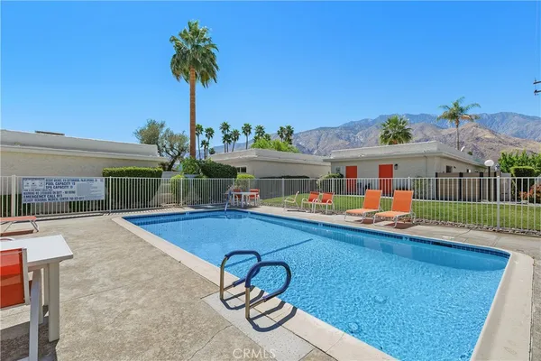 $318,000 | 816 East Cottonwood Road, Unit 4, Palm Springs, CA 92262