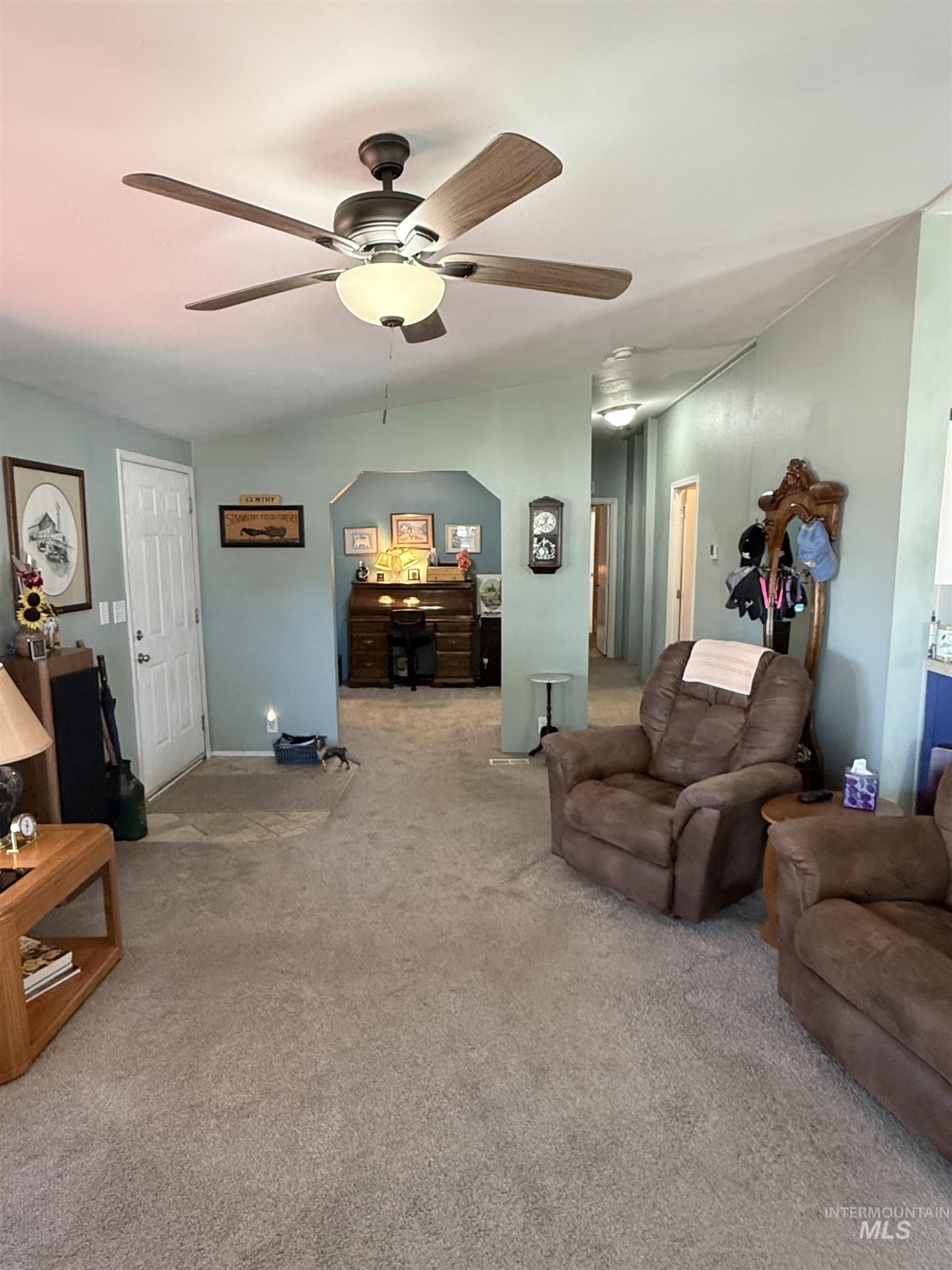 2750 Alden Road, Unit 12 12 Fruitland, ID 83619 - Photo 10 of 38 Vaulted ceiling featuring a ceiling fan with integrated lighting