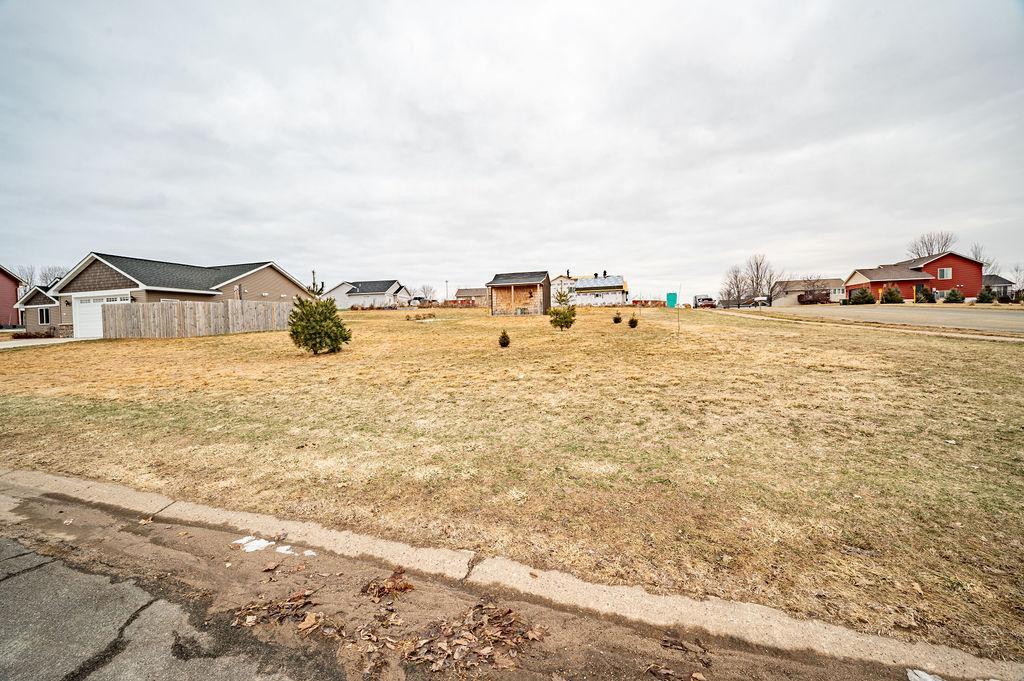 873 Hills Lane Ellsworth, WI 54011 - Photo 20 of 22