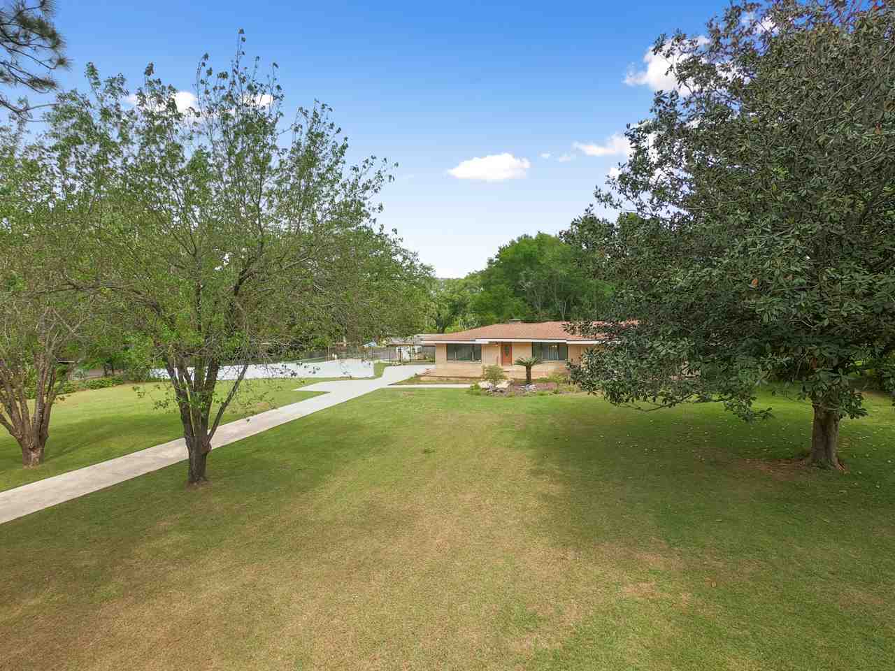 4908 Vernon Road Tallahassee, FL 32317 - Photo 4 of 36 Gallery Image 4
