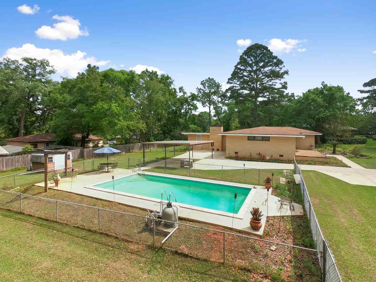 4908 Vernon Road Tallahassee, FL 32317 - Photo 5 of 36 Gallery Image 5