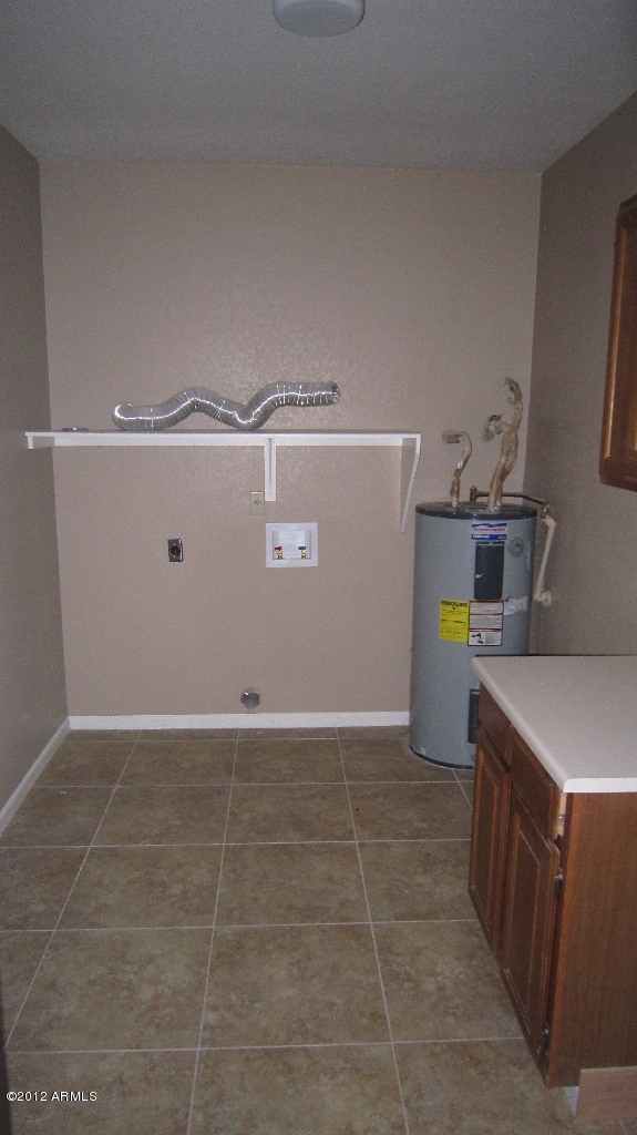 4065 West Post Road Chandler, AZ 85226 - Photo 16 of 53 Laundry Room