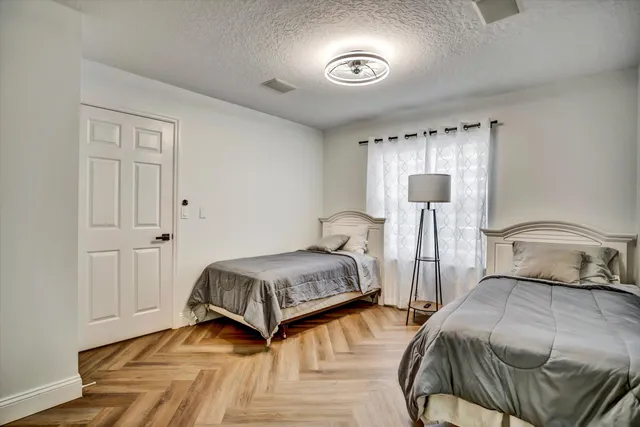 $634,900 | 112 Cocoplum Circle, Royal Palm Beach, FL 33411