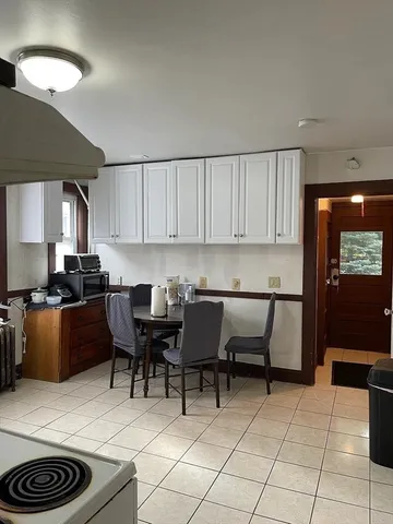 $1,100 | 2 Mission Street, Unit 1, Boston, MA 02115