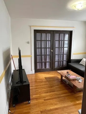 $1,100 | 2 Mission Street, Unit 1, Boston, MA 02115