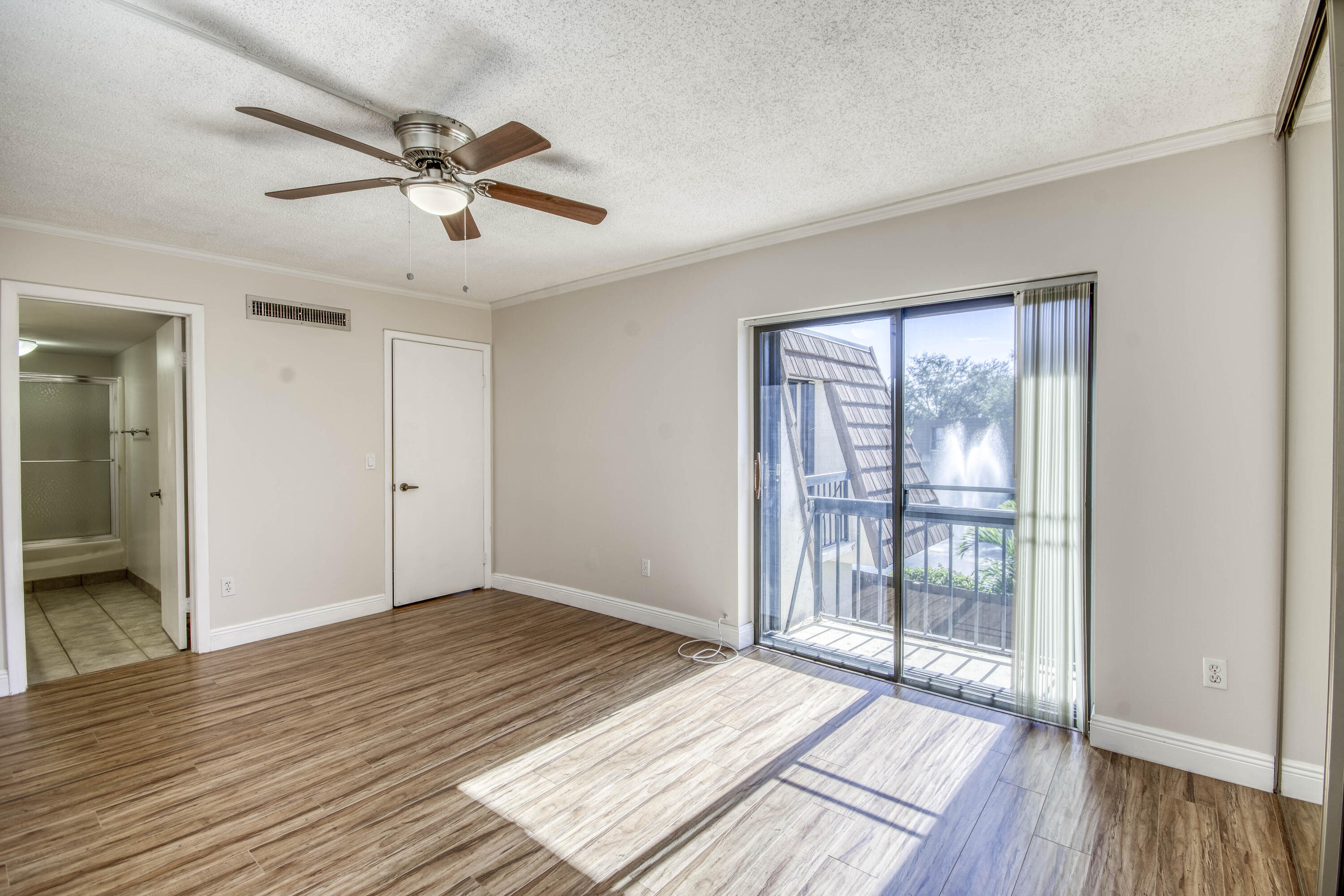 825 Center Street, Unit 10B Jupiter, FL 33458 - Photo 17 of 30 _IMG4307_HDR