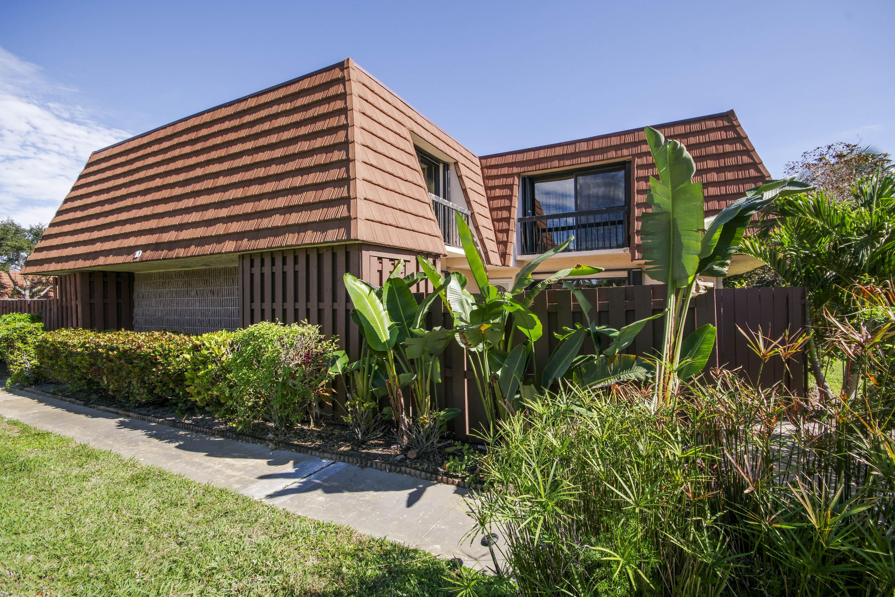 825 Center Street, Unit 10B Jupiter, FL 33458 - Photo 2 of 30 _IMG4133