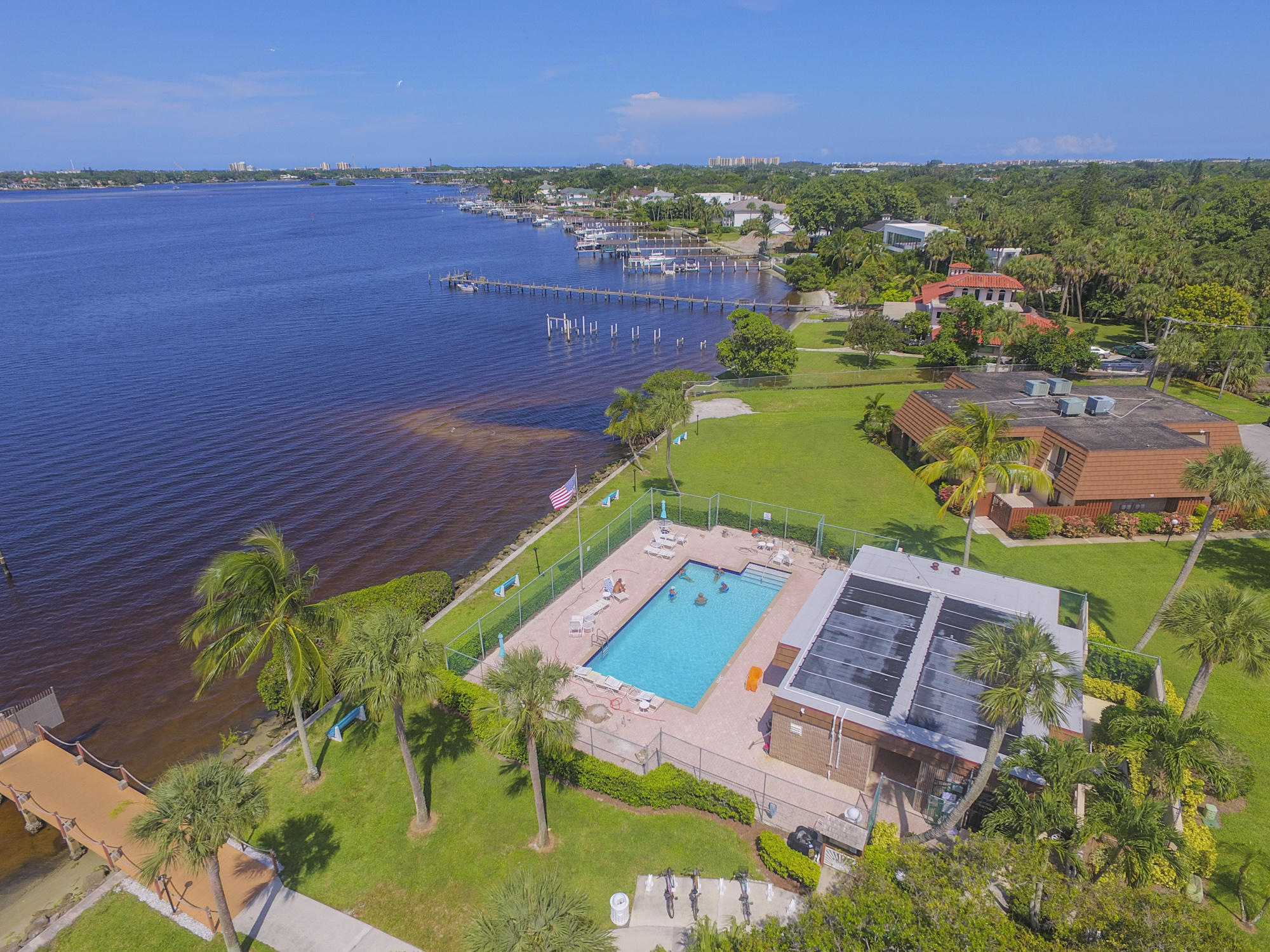 825 Center Street, Unit 10B Jupiter, FL 33458 - Photo 28 of 30 DJI_0017