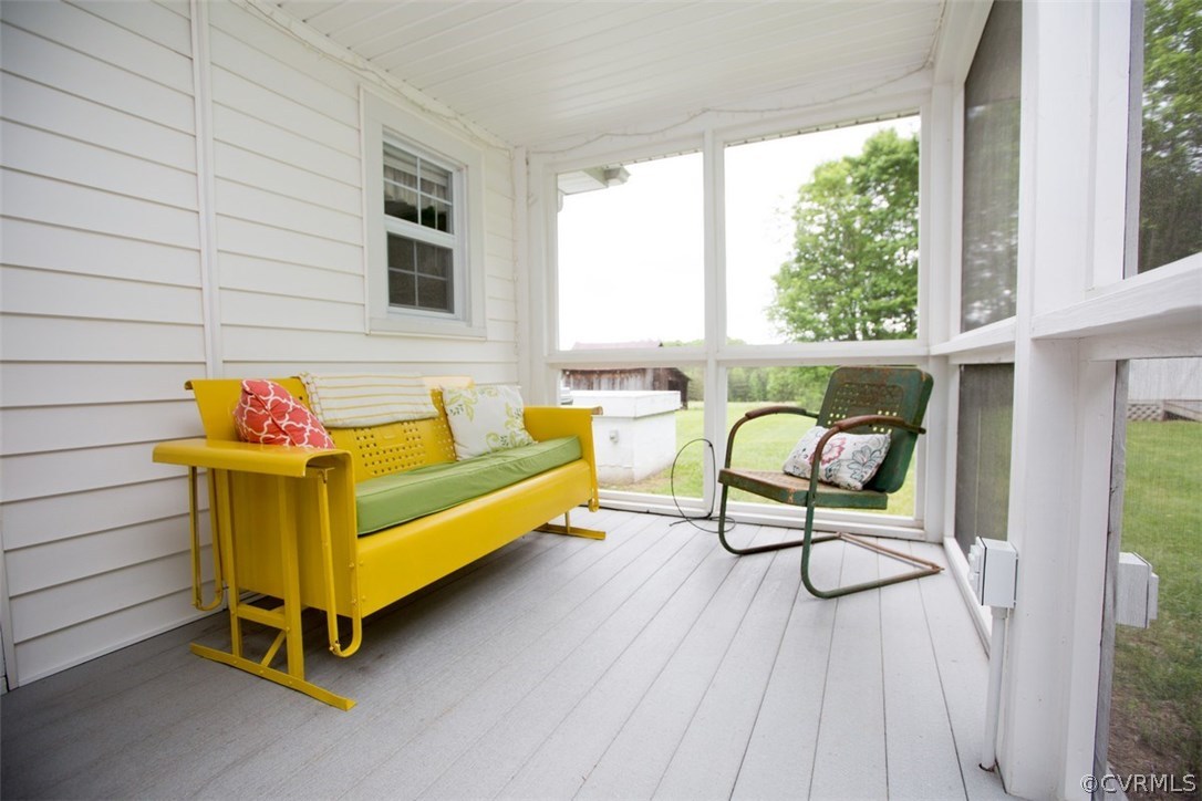 500 Germantown Road Farmville, VA 23901 - Photo 13 of 17 Screened Porch