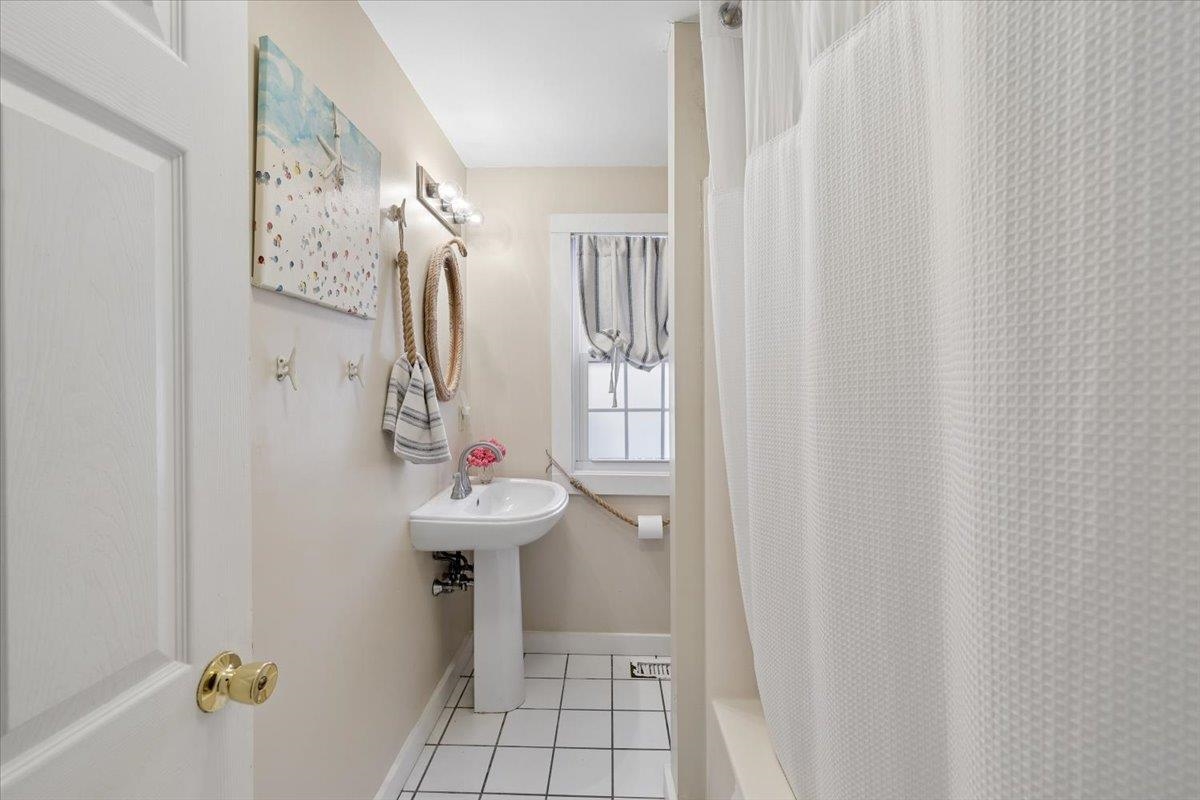 31 Perkins Road Rye, NH 03870 - Photo 24 of 35