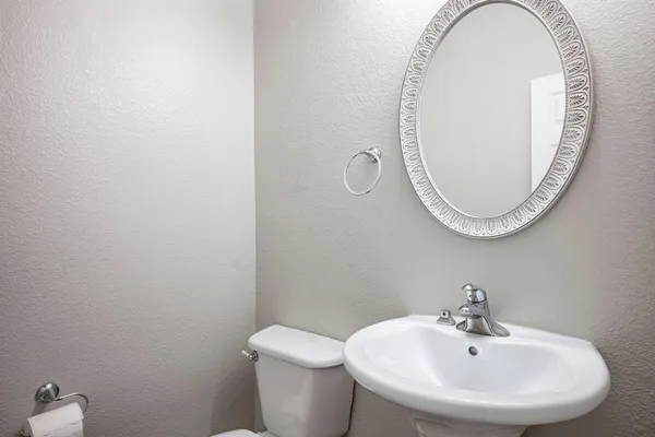 $2,100 | 9902 Maple Drive, Providence Village, TX 76227