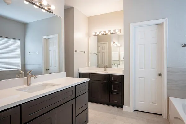 $2,100 | 9902 Maple Drive, Providence Village, TX 76227