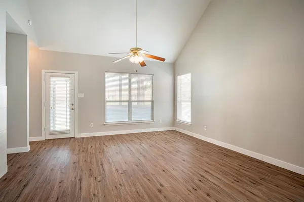 $2,100 | 9902 Maple Drive, Providence Village, TX 76227