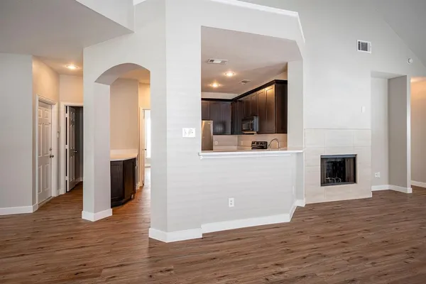 $2,100 | 9902 Maple Drive, Providence Village, TX 76227