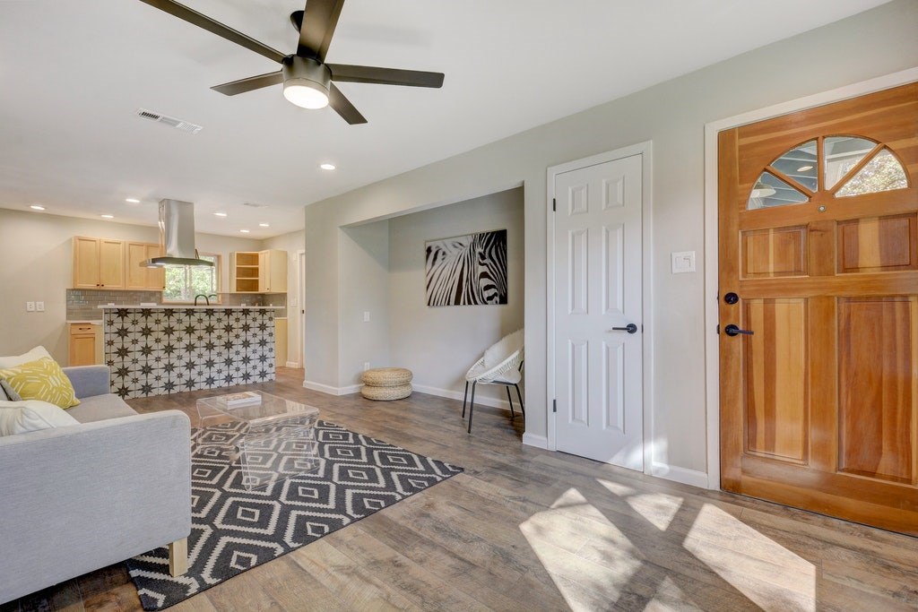 5004 Brighton Road Austin, TX 78745 - Photo 1 of 1 Gallery Image 1