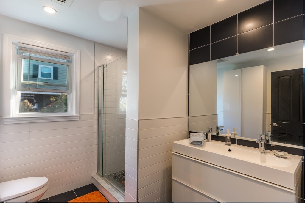 116 Phillips Brooks Road Westwood, MA 02090 - Photo 17 of 31 Gallery Image 17