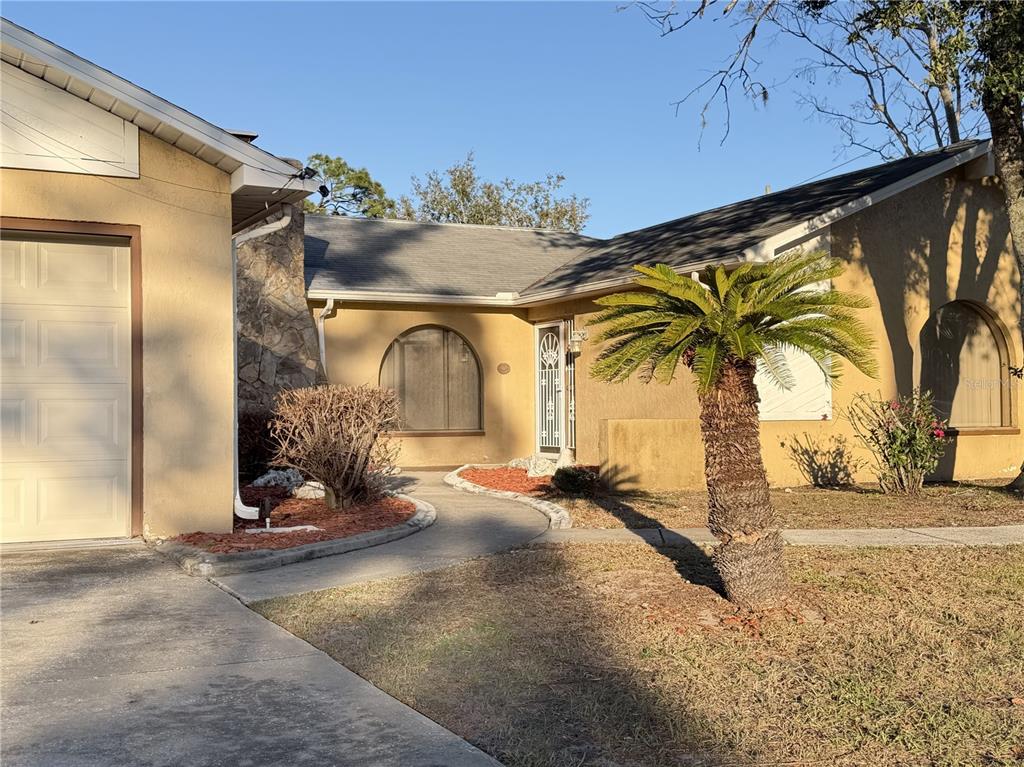1382 Valiant Avenue Spring Hill, FL 34608 - Photo 4 of 52