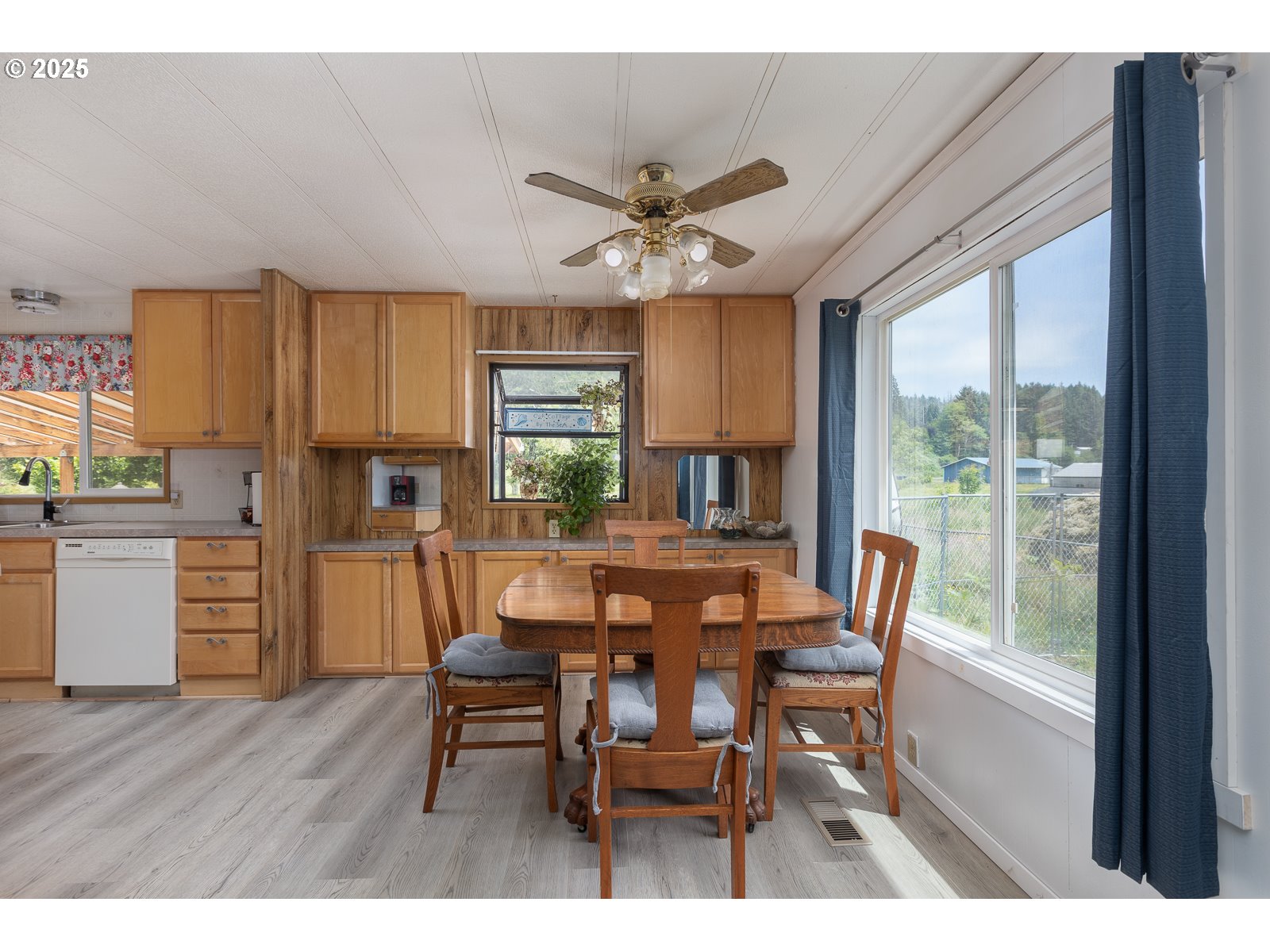 787 North River Bend Road Otis, OR 97368 - Photo 9 of 24 Gallery Image 9