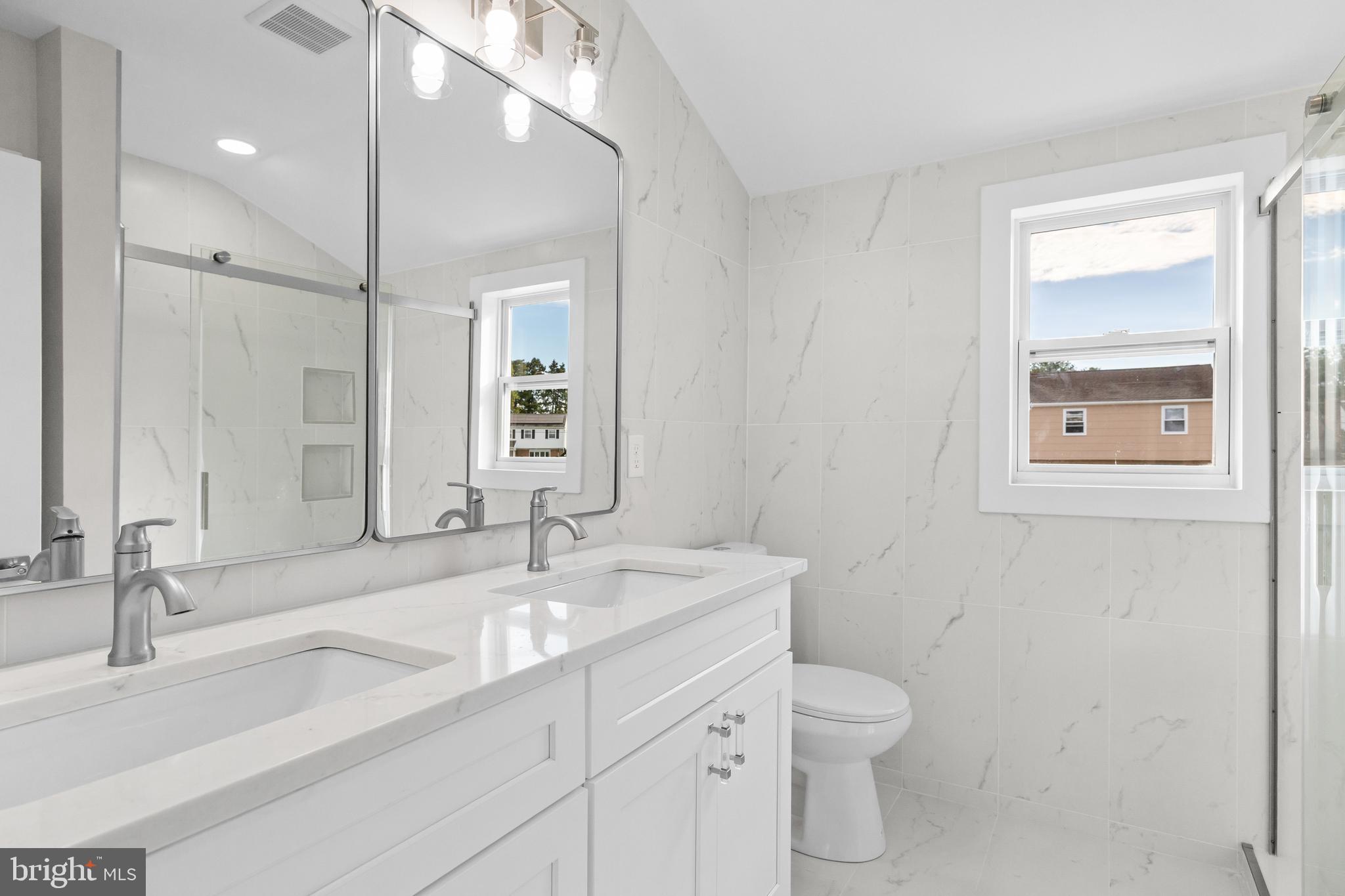 208 Regency Road Beverly, NJ 08010 - Photo 17 of 28